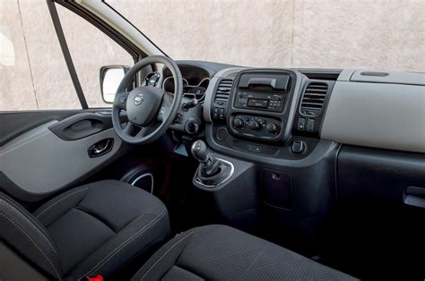 Nissan Van Interior - automotive wallpaper