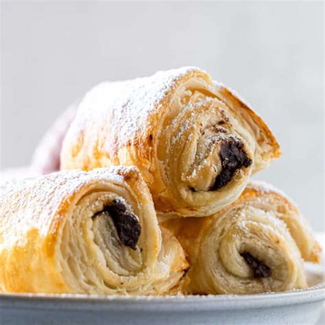 Puff Pastry Chocolate Croissants – Sugary Logic