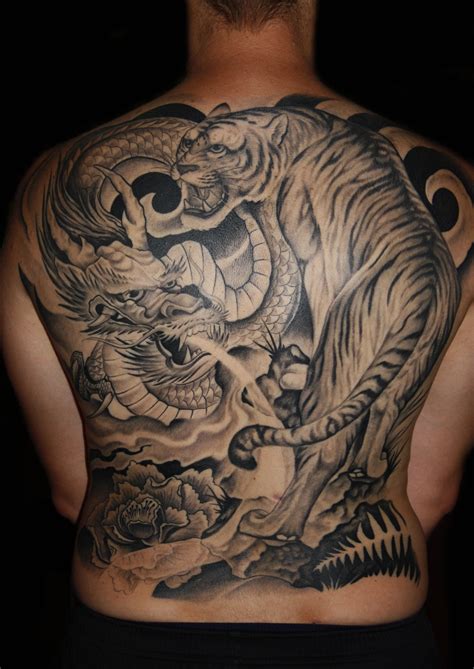 100’s of Tiger and Dragon Tattoo Design Ideas Pictures Gallery - Tattoo ...