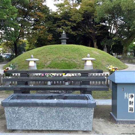 Hiroshima Atomic Bomb Memorial Mound - Check Before You Trek