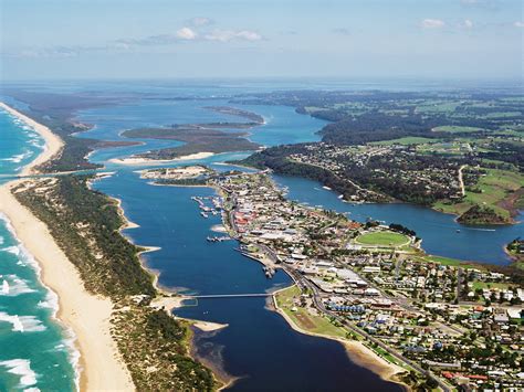 Lakes Entrance, Destinations, Gippsland, Victoria, Australia