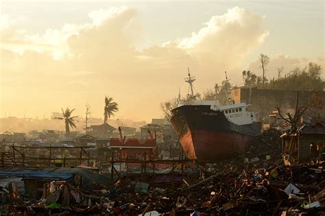 Typhoon Haiyan Anniversary: 40 Powerful Photos of the Storm that Devastated the Philippines