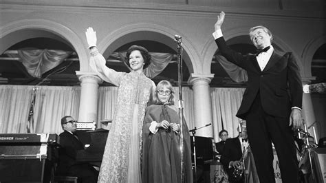 A Look Back at Inaugural Ball Dresses - Rosalynn Carter wearing a gown ...