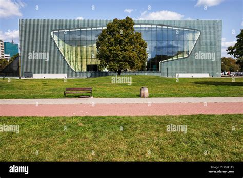 POLIN Museum of the History of Polish Jews in city of Warsaw, Poland ...