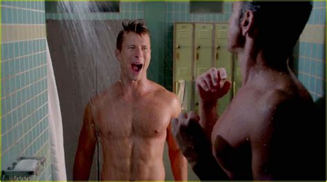 John Stamos & Glen Powell Steam Up 'Scream Queens' with Sexy Shower ...