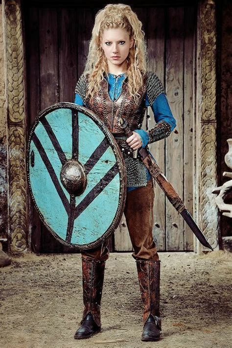 Ragnar Lothbrok, Lagertha Vikings, Lagertha Hair, Costume Lagertha ...