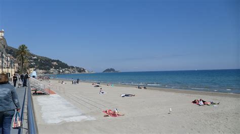 Alassio Beach - Trovaspiagge