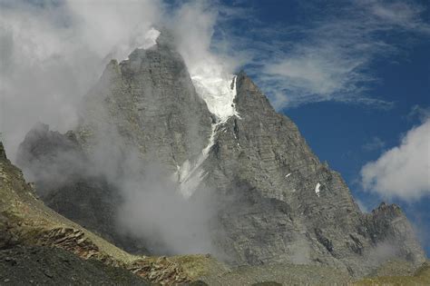 Manimahesh Kailash Peak Mountain Information