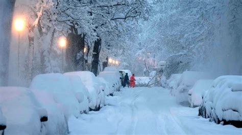 Heavy snow and wind causes chaos across Europe and US, shutting down ...