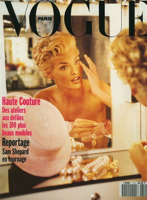 Linda Evangelista Throughout the Years in Vogue | Vogue covers, Vintage vogue covers, Linda ...