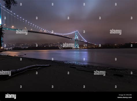 Lions Gate Bridge Stock Photo - Alamy