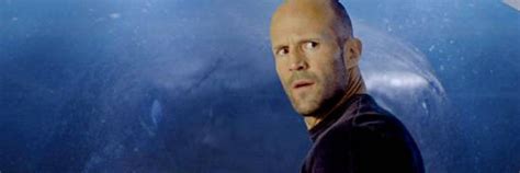 Jason Statham Faces Down a Giant Shark in First The Meg Image | Collider