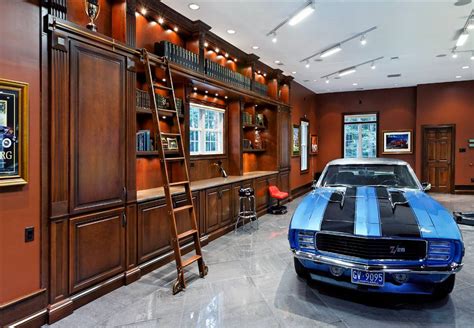 RV GARAGE CONSTRUCTION in Las Vegas Nevada: custom RV garages