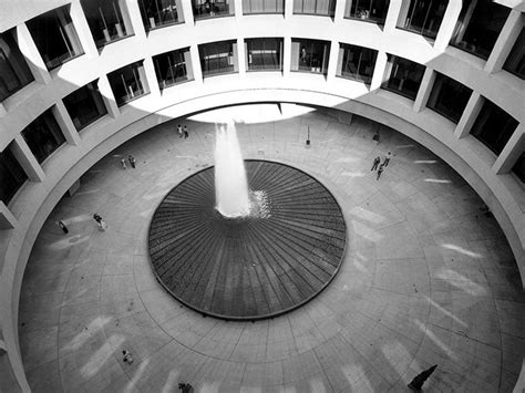 The Hirshhorn Museum to Offer Free Donuts and Tours on World ...