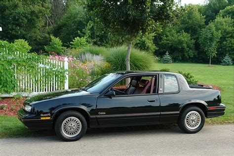 1986 Oldsmobile Calais - Information and photos - MOMENTcar