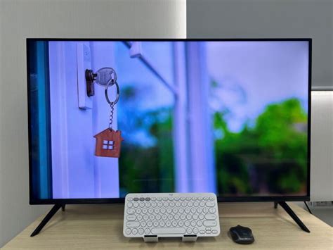 How To Connect a Wireless Mouse and Keyboard to a Smart TV? - PointerClicker.com