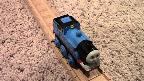 Thomas Wooden Railway Discussion: Battery-Powered Thomas - YouTube