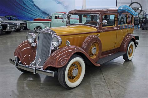 1933 Dodge Sedan - Pacific Classics