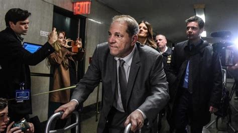 Harvey Weinstein in tentative $19 million settlement with many accusers - CBS News