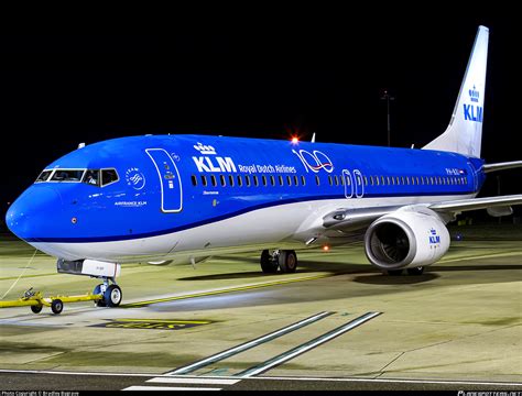 PH-BXI KLM Royal Dutch Airlines Boeing 737-8K2(WL) Photo by Bradley ...