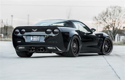 Chevrolet Corvette C6 ZR1 - Carbon Fiber R10 Signature Series - Strasse