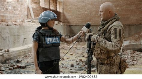 5,770 War Correspondent Images, Stock Photos & Vectors | Shutterstock