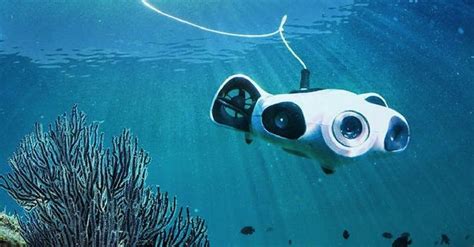 This Underwater Camera drone Can Auto-Follow and Film While You Dive | Digital Trends ...