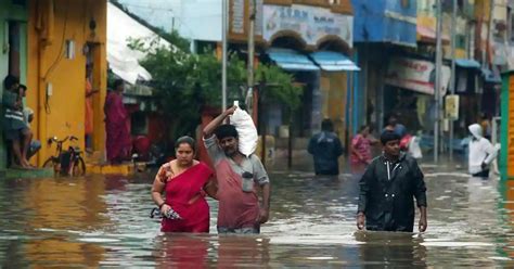 Cyclone Nivar made landfall near Puducherry, soon to weaken into a ...