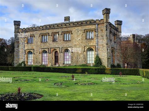 Burnley towneley hall gardens hi-res stock photography and images - Alamy