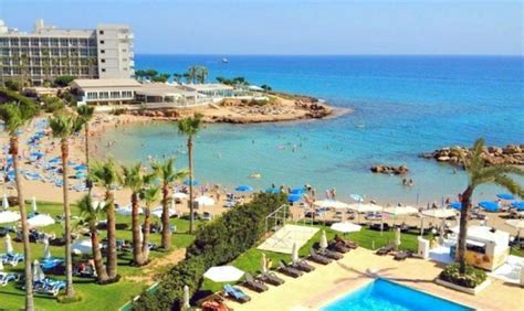 Тур в Pernera Beach Hotel 3*, Кіпр, 1668€