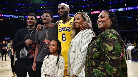 What Happened to LeBron James' Dad? Does Lakers Superstar Have Relationship With Anthony ...