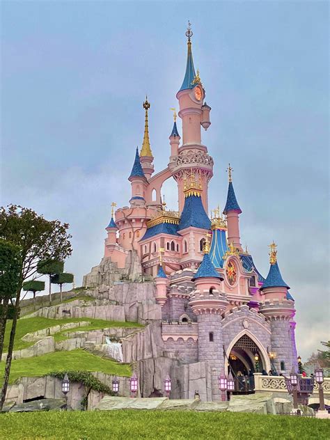 Just got back from Disneyland Paris. Truly one of Disney's most beautiful Parks. : r/disneyparks