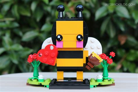 Review: LEGO 40270 Valentine's Bee Brickheadz - Jay's Brick Blog