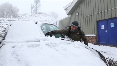 Scottish Weather: Freezing conditions on way as snow fall brings white ...