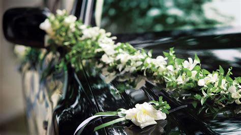 5 Different Types of Limousines: Tips for Wedding in Atlanta