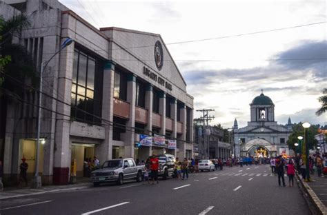 Legazpi City Hall - Legazpi