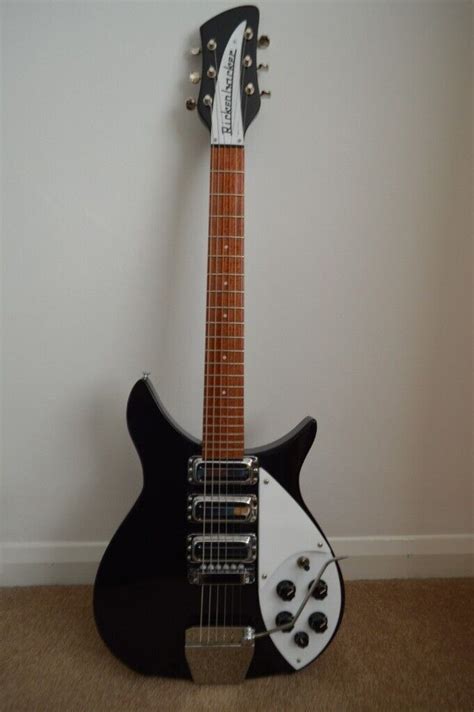 Rickenbacker 325 C64 Miami in Jetglo – “The John Lennon Ricky ...