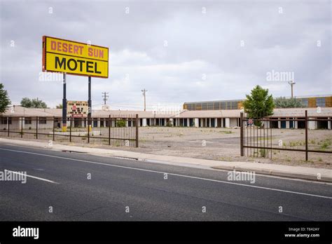 Abandoned Desert Sun Motel on Historic Old Route 66, Grants, New Mexico ...