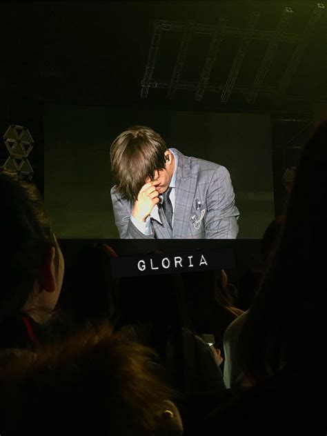 Kai cries after messing up his solo performance at EXO concert - Koreaboo