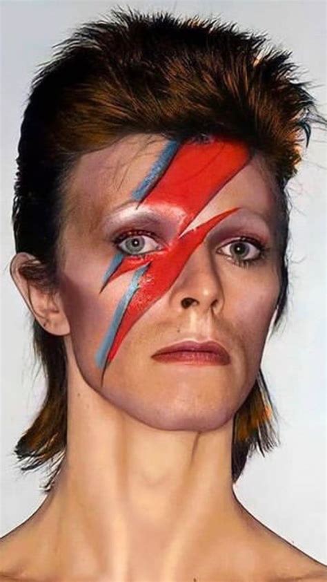 David Bowie Makeup, David Bowie Costume, David Bowie Fashion, David Bowie Pictures, Bowie Art ...