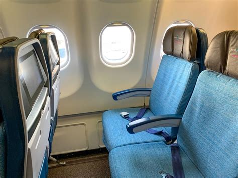 Hawaiian Airlines Extra Comfort Economy Review: Who Needs First Class?