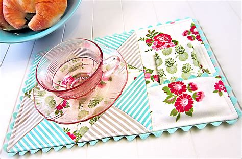 Quilted Mug Rug with Napkin Pocket - Sew4Home