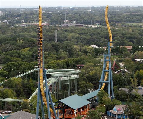 Vertical Velocity | Six Flags Great America