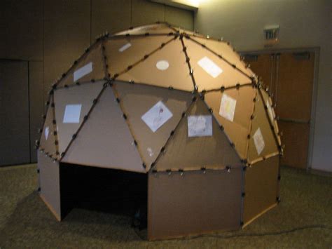 A Digital Home Planetarium | Home planetarium, Diy cardboard, Diy planetarium