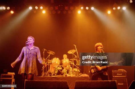 69 Drummer Gina Schock Stock Photos, High-Res Pictures, and Images - Getty Images