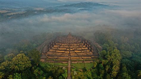 Borobudur Temple – Bing Wallpaper Download