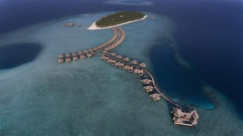 Vakkaru Maldives - hotel review: one of the most secluded islands in the Maldives | London ...