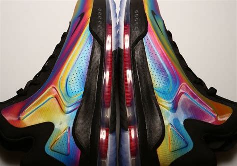 Nike Hyperflight Max Hologram - Tag | SneakerNews.com