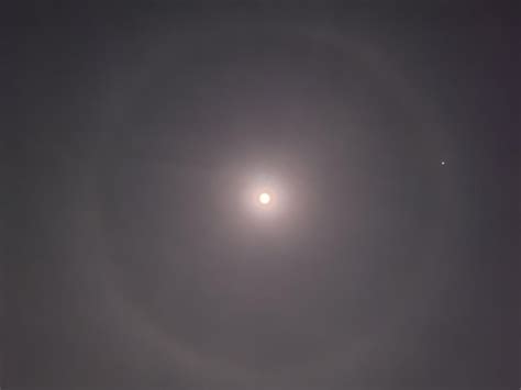 Lunar halo(big circle around moon) : r/jaipur