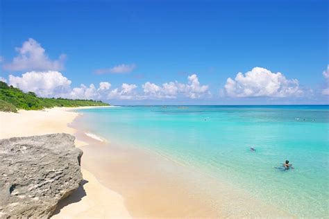 Pantai Terindah Di Jepang